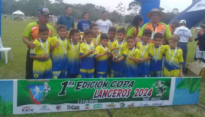 Jóvenes talentos del equipo Esfutmeguas
