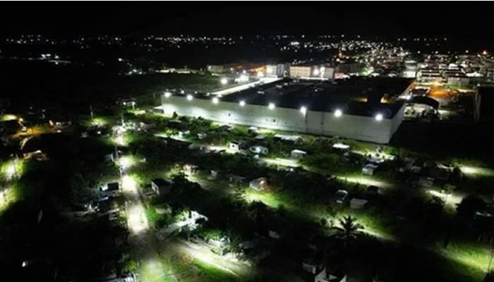Proyecto de Electrificación en la Comunidad "Los Próceres"