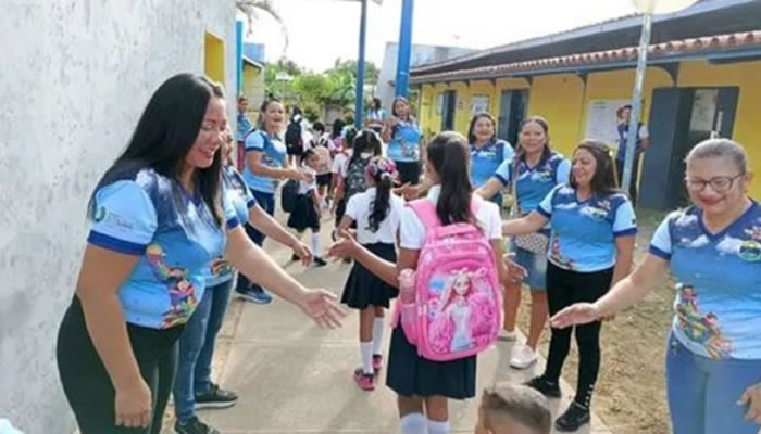 Con entusiasmo y alegría se da inicio al nuevo año escolar 2024-2025 en el municipio Muñoz
