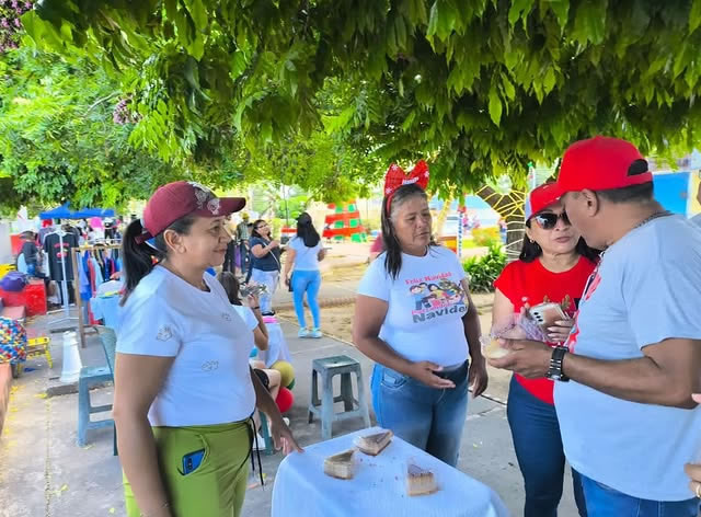 La Feria Navideña de Emprendedores en Mantecal impulsa el desarrollo local y la economía regional