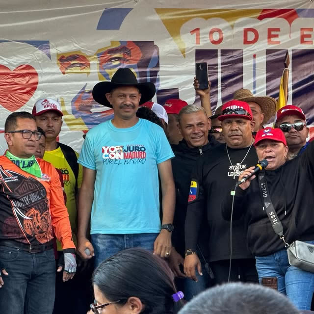 San Fernando reúne a más de 8 mil motorizados en la caravana "Yo Juro con Maduro"