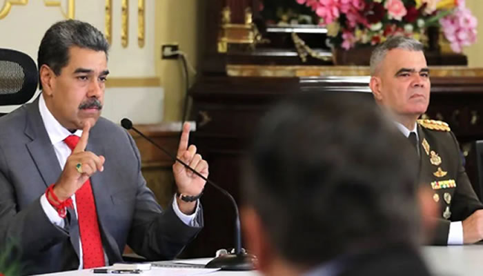 Presidente Nicolás Maduro anuncia decreto para impulsar una reforma constitucional el 10 de enero