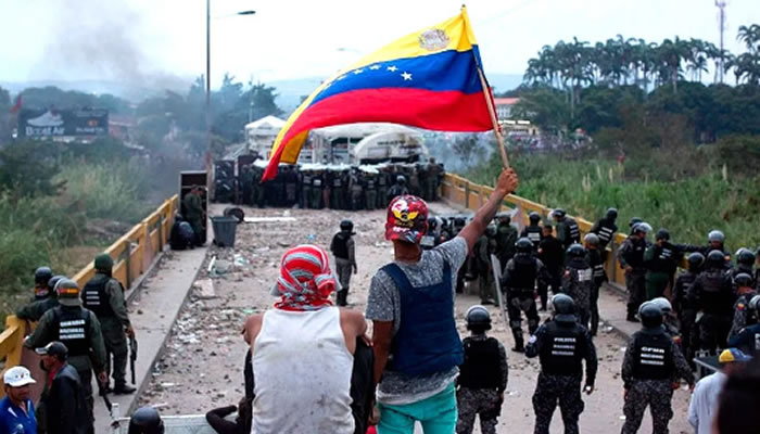 Presidente Maduro rememora la victoria en la Batalla de Los Puentes