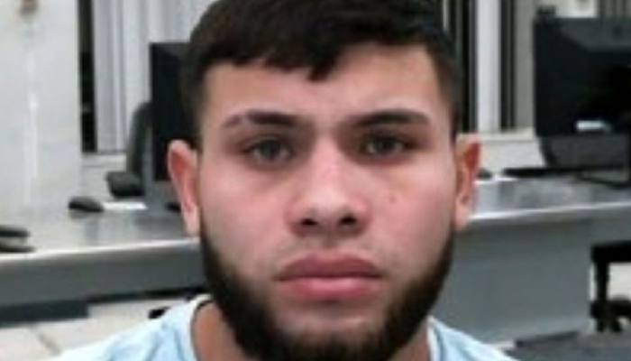 Joven venezolano es trasladado al Cecot en El Salvador acusado de vínculos con el Tren de Aragua