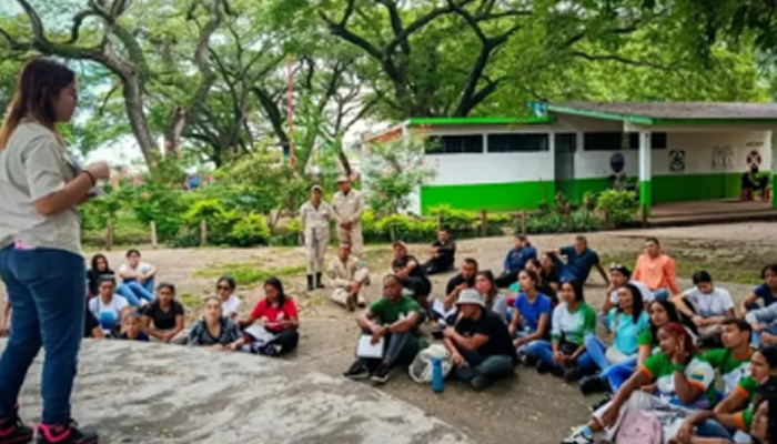 69 estudiantes de Apure se gradúan como guías turísticos en el Parque Menca de Leoni