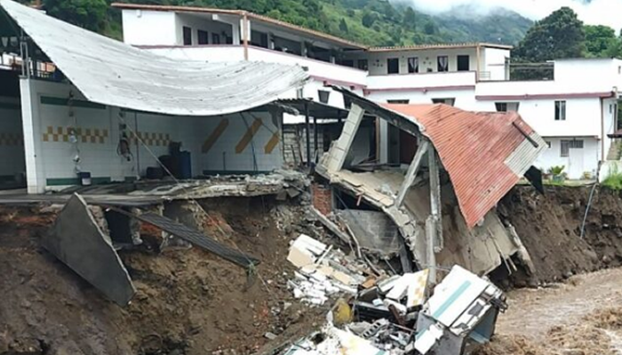 Tragedia en Mérida Niño de 10 años muere arrastrado por inundaciones