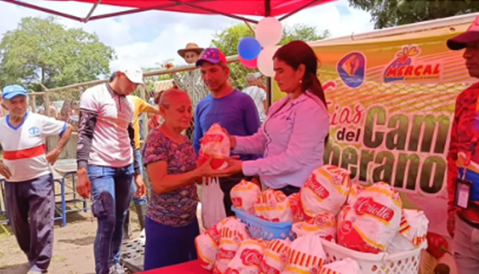 Plan Amor en Acción beneficia a más de 5 mil personas en comuna apureña
