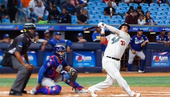Aldrem Corredor es distinguido como el Jugador de la Semana en el inicio de la temporada de la LVBP