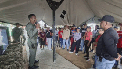 Autoridades Desarrollan Ejercicios de Defensa Integral en la Parroquia Elorza
