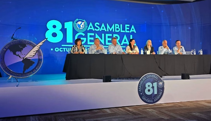 Programas de formación de la SIP fortalecen el periodismo de calidad en las Américas, destaca Gilberto Urdaneta Finol