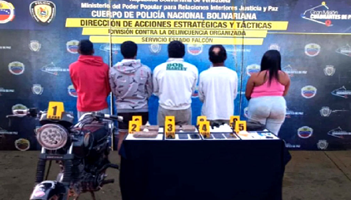Operativo Antidrogas en Curazaito Resulta en la Captura de Cinco Personas y la Incautación de Sustancias Ilícitas