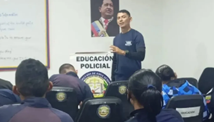 Instituciones Apureñas Capacitan a Policía Turística en Inglés Básico para Mejorar Atención al Visitante
