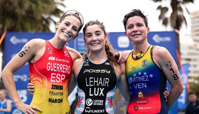 Triatleta Venezolana Rosa Elena Martínez Gana Medalla de Bronce en Copa Mundial de Triatlón