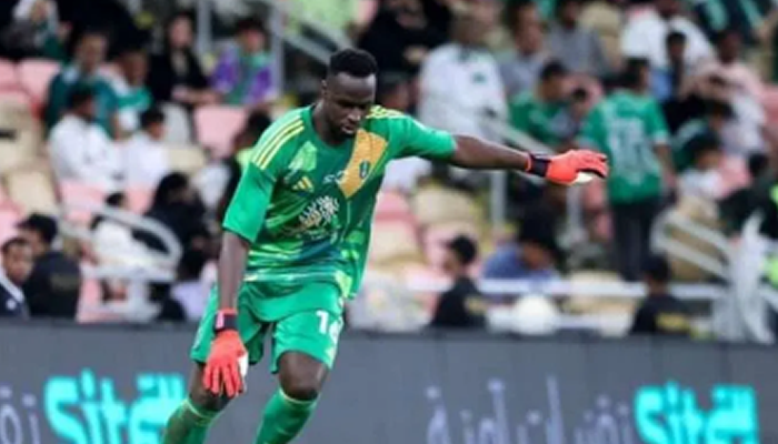 Édouard Mendy Renueva Contrato y Seguirá en Al-Ahli Hasta 2028
