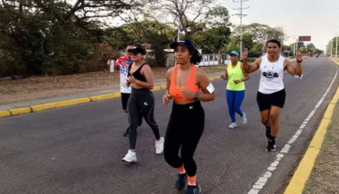 Articulación Institucional Garantiza Éxito en Evento que Promueve la Salud y el Talento Local