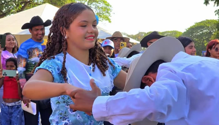 Más de 250 bailadores dan inicio a las Fiestas del Alma Llanera con el Gran Joropazo en San Fernando