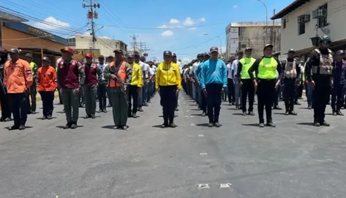 El operativo cuenta con 69 puntos de control vial, 181 Cuadrantes de Paz y el serial telefónico 911 activo