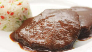 Asado negro de muchacho de res: un ejercicio de paciencia a fuego lento