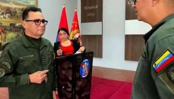 Ministro González López condecoró a tropas profesionales del Ejército Bolivariano y ratificó compromiso con la estabilidad nacional