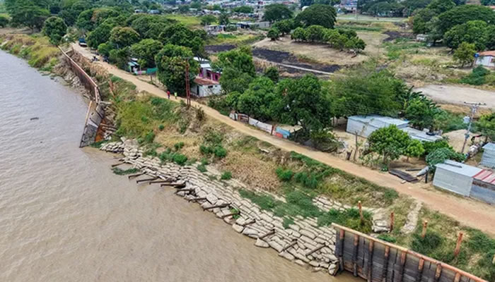 Gobierno regional ejecuta Plan de Inundaciones 2026 con reparación de 150 metros de talud en el sector 23 de Enero