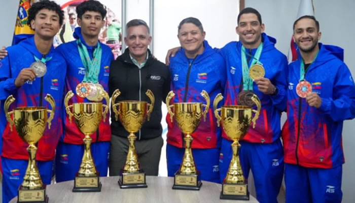 Kickboxing venezolano regresó bañado en oro mundial: 12 medallas en Turquía 2026