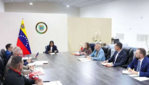 Presidenta (e) Delcy Rodríguez asegura que el país cuenta con pleno abastecimiento de alimentos