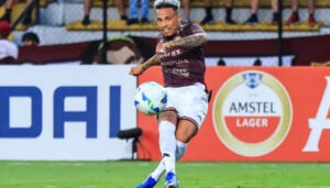 Carabobo FC se impuso en su visita a Estudiantes con dos goles en el segundo tiempo