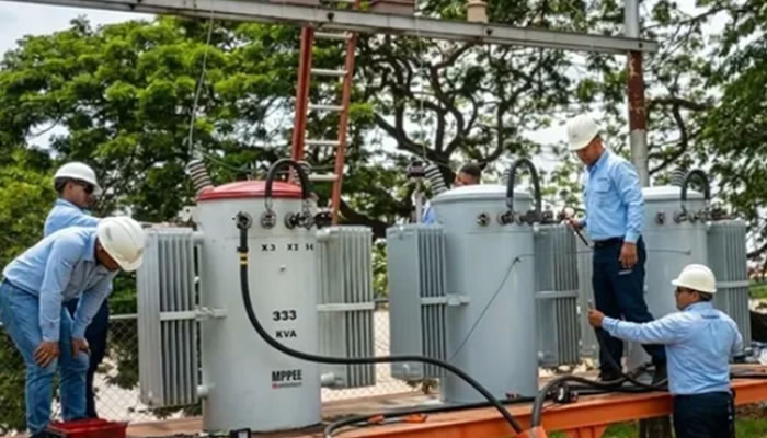 Corpoelec instala nuevo transformador de 333 kV para optimizar el suministro de agua potable en San Fernando y Biruaca