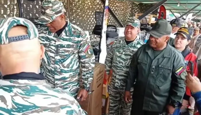 8 Mayor General Lockiby Belmontes Supervisa Capacidades Operativas De La Milicia En ZODI Apure