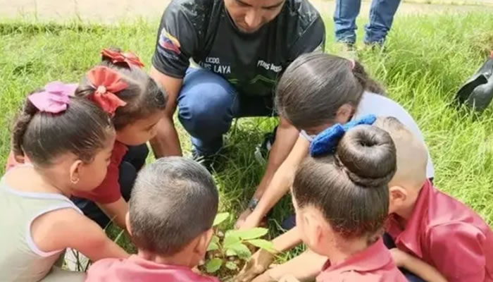 Escuelas De La Parroquia Bruzual Realizaron Jornada Ecológica Por El Día Mundial Del Ambiente