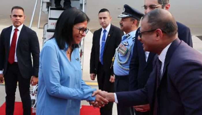 Delcy Rodríguez Llegó A Base Aérea De Nueva Delhi Para Agenda Estratégica