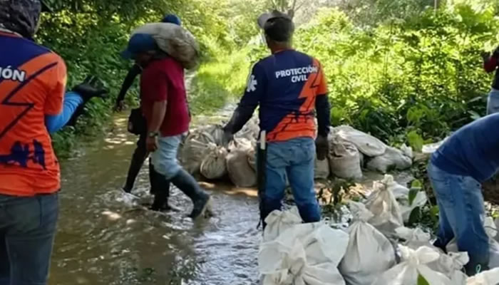 Protección Civil Desplegó Comisión Para Atender Desbordes Del Río Arauca En Elorza