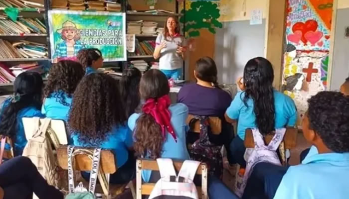 Programa Semilleros Científicos Desplegó Jornadas Formativas En Instituciones Educativas De La Comuna Los Tamarindos