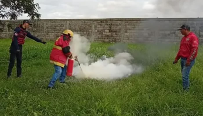 Bomberos De Apure Capacitan A Funcionarios Del Poder Judicial En Técnicas De Prevención Y Extinción De Incendios