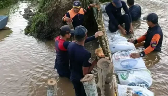 Protección Civil Ejecuta Refuerzo Estructural Provisional En Muro De Contención Del Sector Bucaral En Pedro Camejo