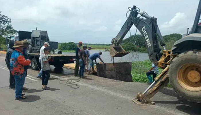 Gobierno Bolivariano Repara Socavación En El Puente Maporal Tras Intensas Lluvias