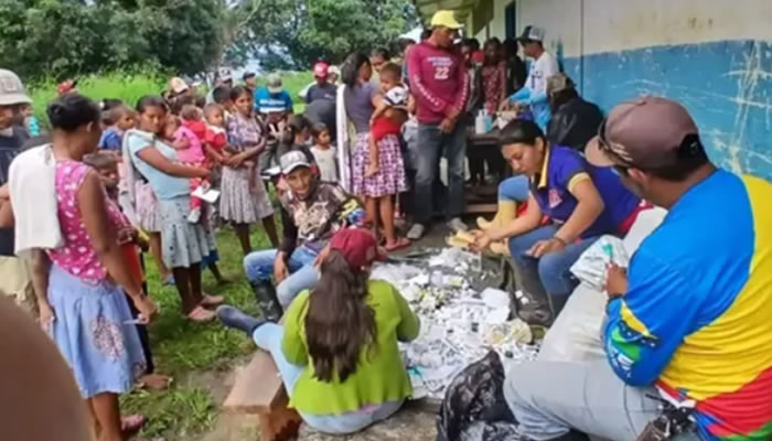 Gobierno Bolivariano Atiende A Comunidades Indígenas Del Eje Riecito Y Capanaparo En Rómulo Gallegos