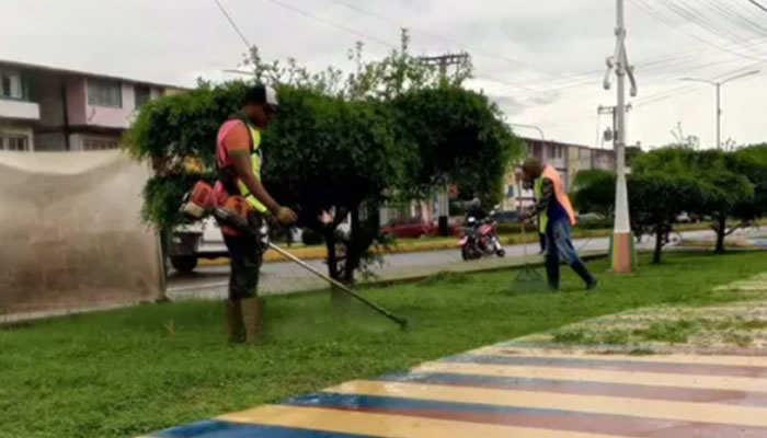 Alcaldía De San Fernando Despliega Jornada De Mantenimiento En Avenidas 1ero De Mayo E Intercomunal
