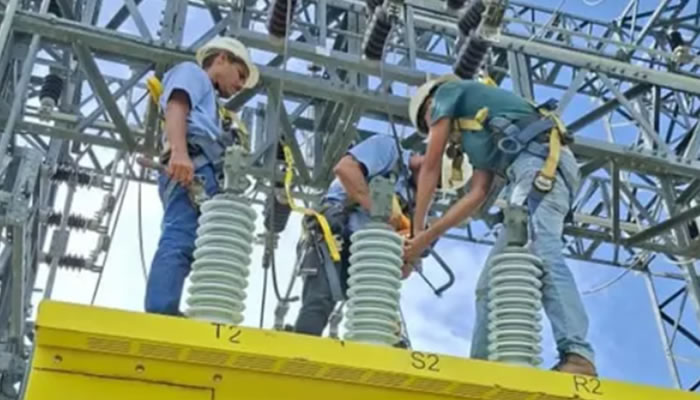 Corpoelec Instala Nuevo Interruptor En Subestación San Fernando II Para Optimizar Servicio Eléctrico