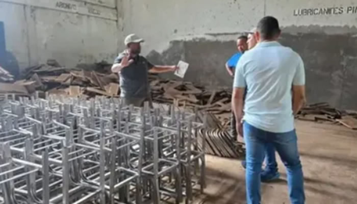 Fábrica De Mesas Y Sillas De La Gobernación De Apure Amplía Talleres Para Dotar De Mobiliario A Escuelas