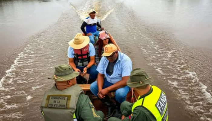 Gobernador Wilmer Rodríguez Inspecciona Río Matiyure Y Descarta Riesgo De Desborde En Biruaca