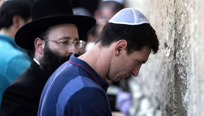 MESSI en el Muro de los Lamentos