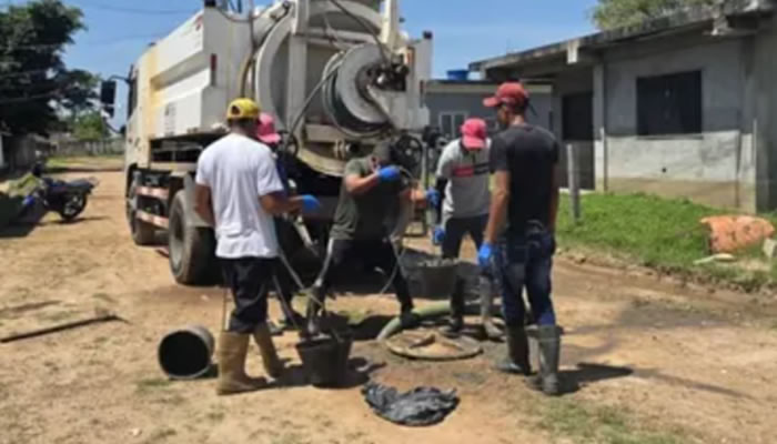 Alcaldía De Pedro Camejo E Hidroven Despliegan Camión Vactor Para Limpieza De Drenajes En Santa Bárbara