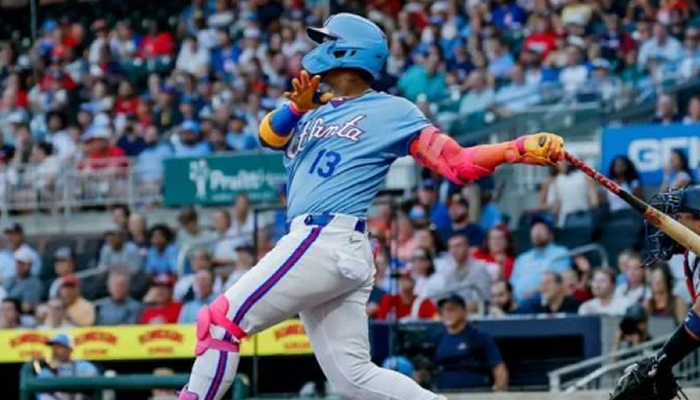 Ronald Acuña Jr. afina su artillería y apunta a un récord histórico en la recta final