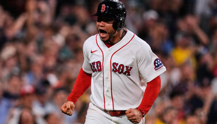 Willson Contreras entra en el roster de Boston para la Serie de Comodín