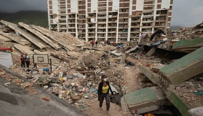 Gobierno venezolano anuncia demolición de 39 edificios en La Guaira para mitigar riesgos tras devastador doble terremoto
