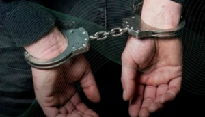 Padres borrachos dejaron que su hijo ingiriera gasoil