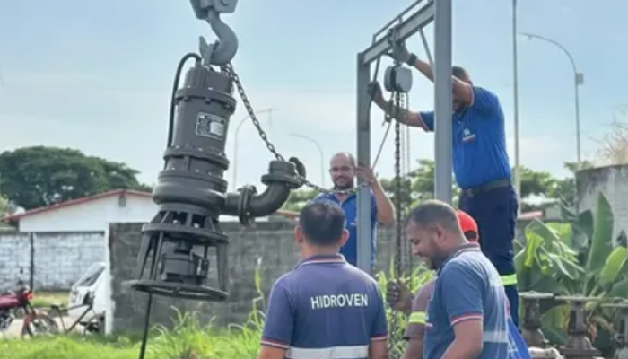 Hidroven instaló nuevo equipo sumergible de 15 HP en estación de bombeo de Santa Inés