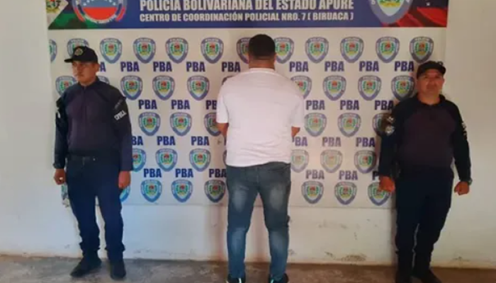 Policía detuvo a ciudadano en Biruaca por presunta agresión física y verbal a su pareja