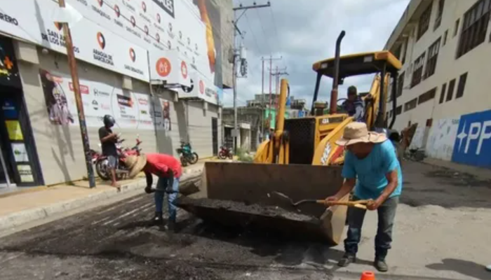 Alcaldía de San Fernando avanza en trabajos de infraestructura vial en el casco central